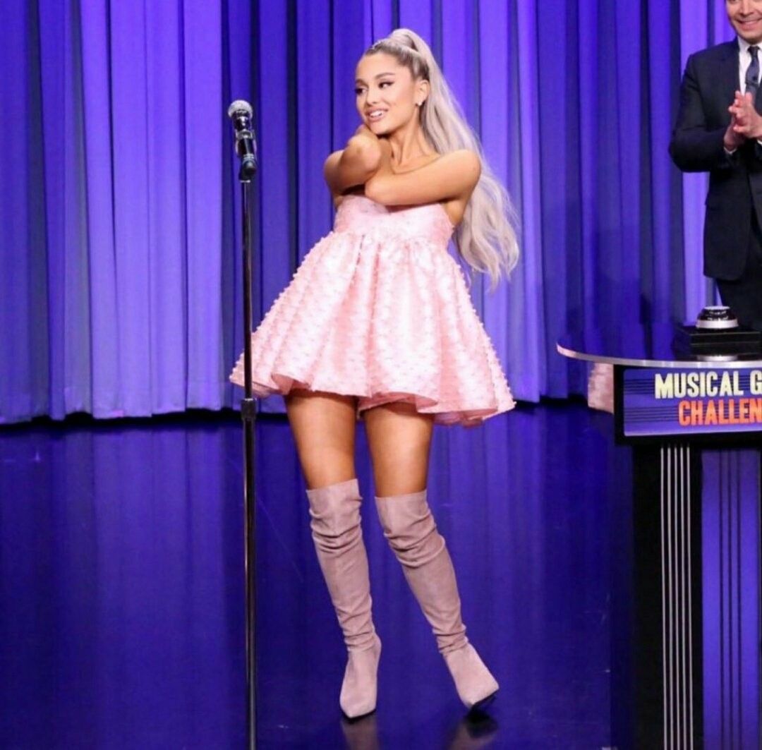 ariana grande purple dress jimmy fallon show Jimmy Fallon Ariana Grande Purple Dress Thats My Jam