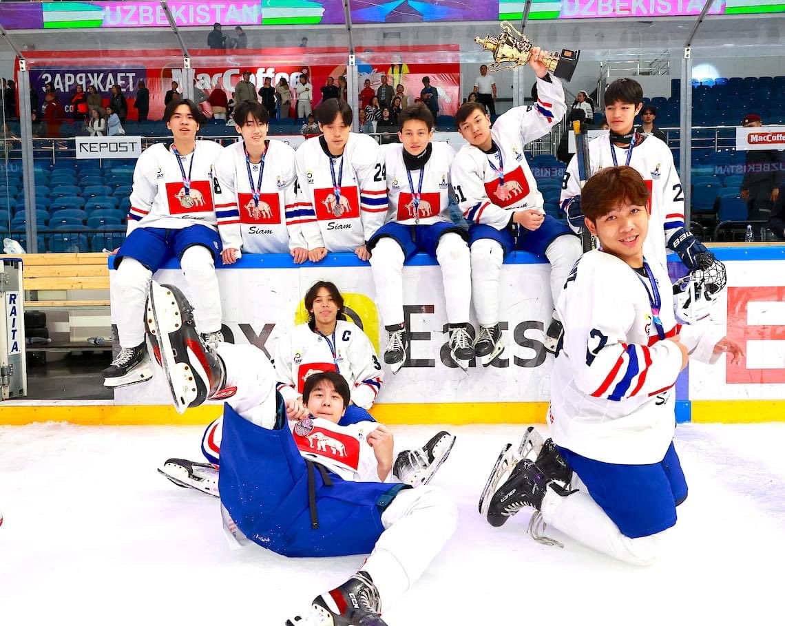 Closing ceremony | 30.04.2024
IIHF Ice Hockey U18 Asia and Oceania Cup
Photo : Mr.Tadamasa Nagayama

#TANAT88 #PEEMTANAT