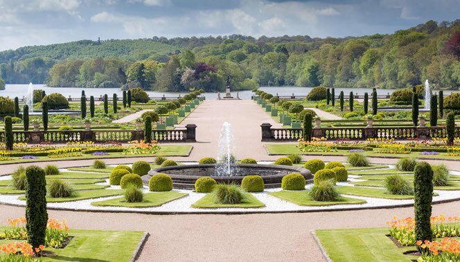 Happy #StaffordshireDay! Today we celebrate all the brilliant things our county boasts; world class ceramics, glorious gardens, miles of canals, heritage, music, fab food (especially the oatcake), events, brilliant theatre... & that’s just for starters! Let’s be proud & loud!