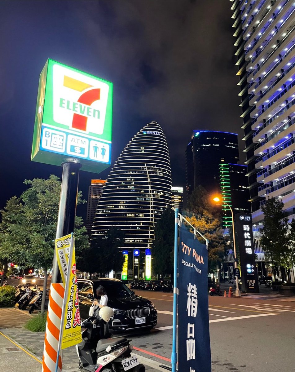 ghufronch4's tweet photo. 今晚我想要來點不一樣的
生理期前總是慾望特別大
#單男 #立刻約 #過夜 #衝動                                 #轉推點讚 https://t.co/MLm029BxFY