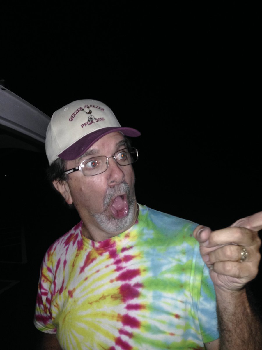 TradeshowGuy's tweet photo. @freewaygolf dudes https://t.co/f7xCjuAWeU