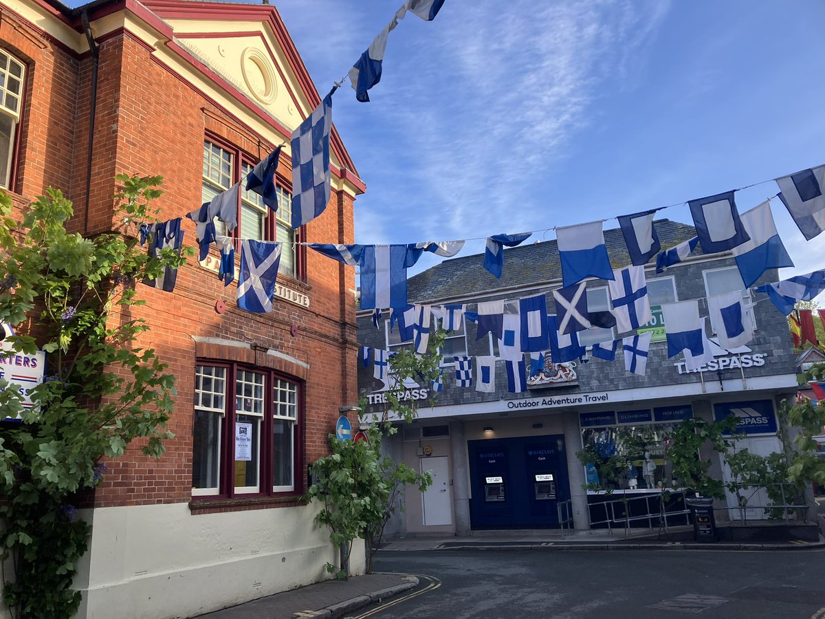 Christine Butler (@cbutlerbbc) on Twitter photo In the early morning sunshine, #Padstow Institute looks calm and sereneā¦but wait until the Blue Oss departs this spot at 10am and the fun really starts. #ObbyOss <a href="/BBCCornwall/">BBC Cornwall</a> <a href="/ChurchfieldJE/">James Churchfield</a> In the early morning sunshine, #Padstow Institute looks calm and sereneā¦but wait until the Blue Oss departs this spot at 10am and the fun really starts. #ObbyOss <a href="/BBCCornwall/">BBC Cornwall</a> <a href="/ChurchfieldJE/">James Churchfield</a>