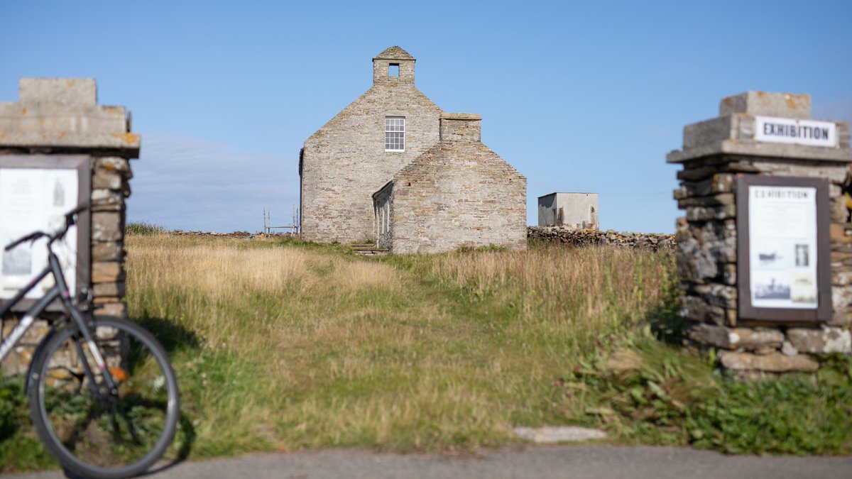 Explore #Orkney with our new cycle routes, all focused on our vibrant island communities 🚴‍♀️ 😀 North Ronaldsay is our most northerly island and is full of sights, scenery, and wildlife 😍 View our full guide ➡️ bit.ly/NorthRonCycle #VisitOrkney #ScotlandIsCalling