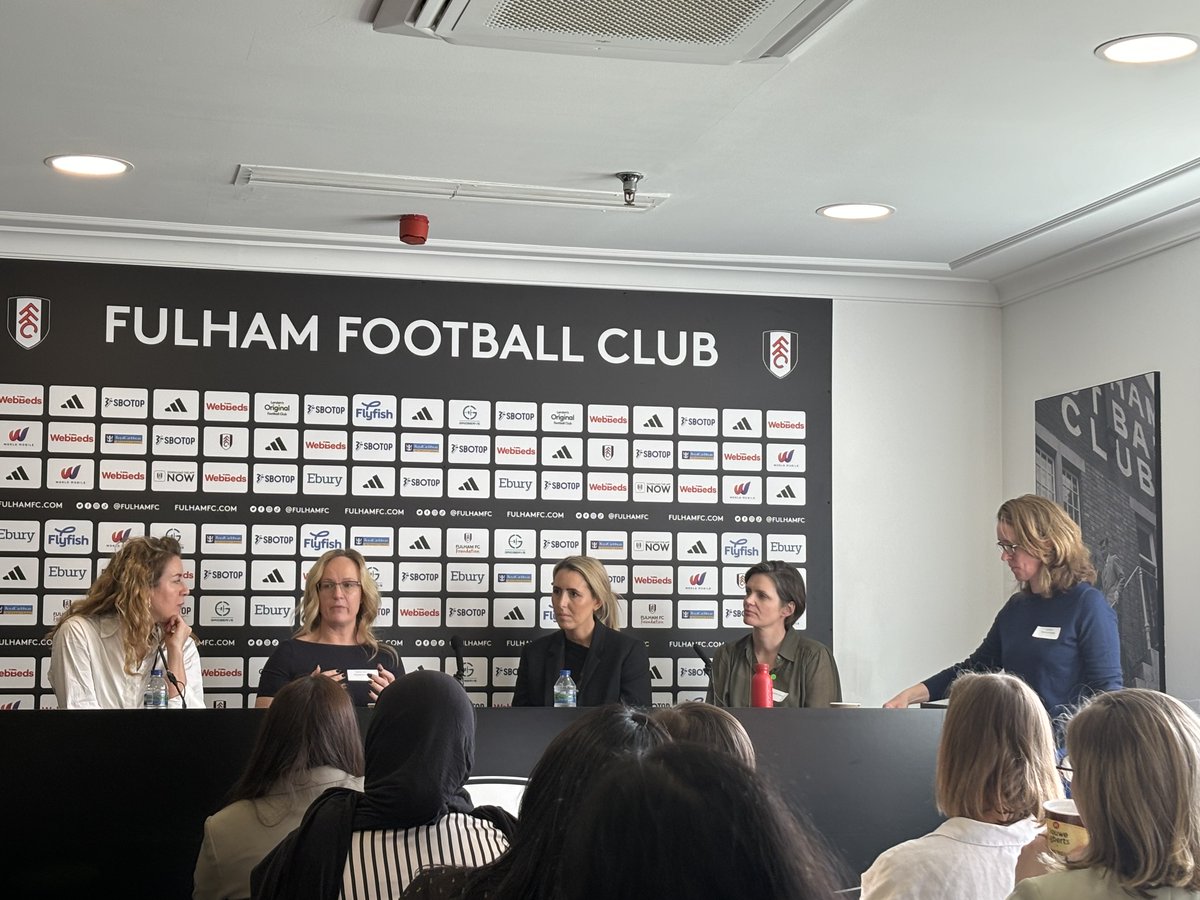 Excellent day at  #Womenshealthsummit yesterday and experience a male dominated sector creating opportunities for women’s different health needs to be considered and addressed.

Organised by @Womeninfootball and <a href="/ElevateLondon/">Elevate</a> – represented by <a href="/RuthTongueBites/">Ruth Tongue</a>  and <a href="/dancydoo/">Bernadette Dancy PhD</a>  and