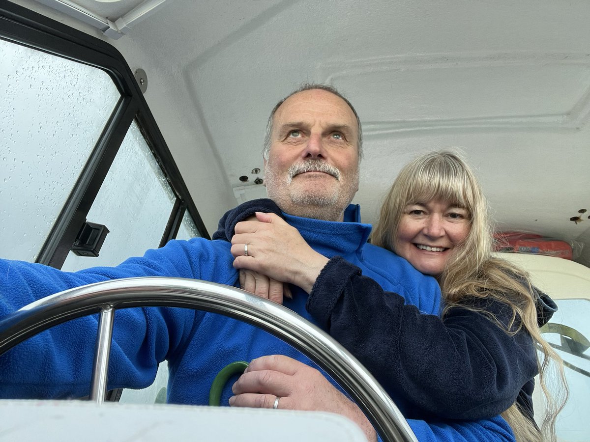 Annie Gilbert tweet media