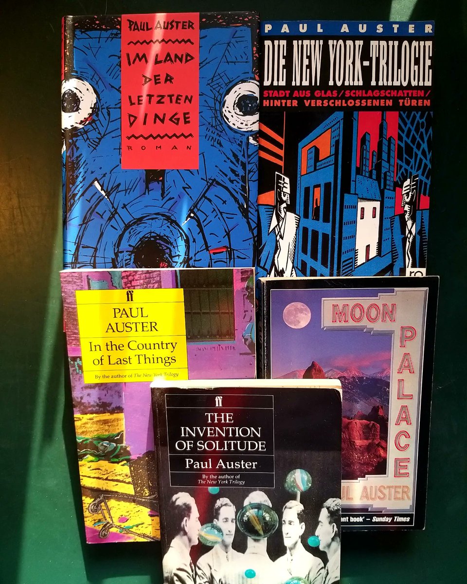 Paul Auster entdeckte ich 1989. Suchtpotential.  An Auster erinnere ich in meinem neuen Krimi "Endstation Rursee".
Paul Auster, 1947 in Newark, New Jersey, geboren, starb am 30. April 2024 in New York.
#paulauster #paulausterbooks