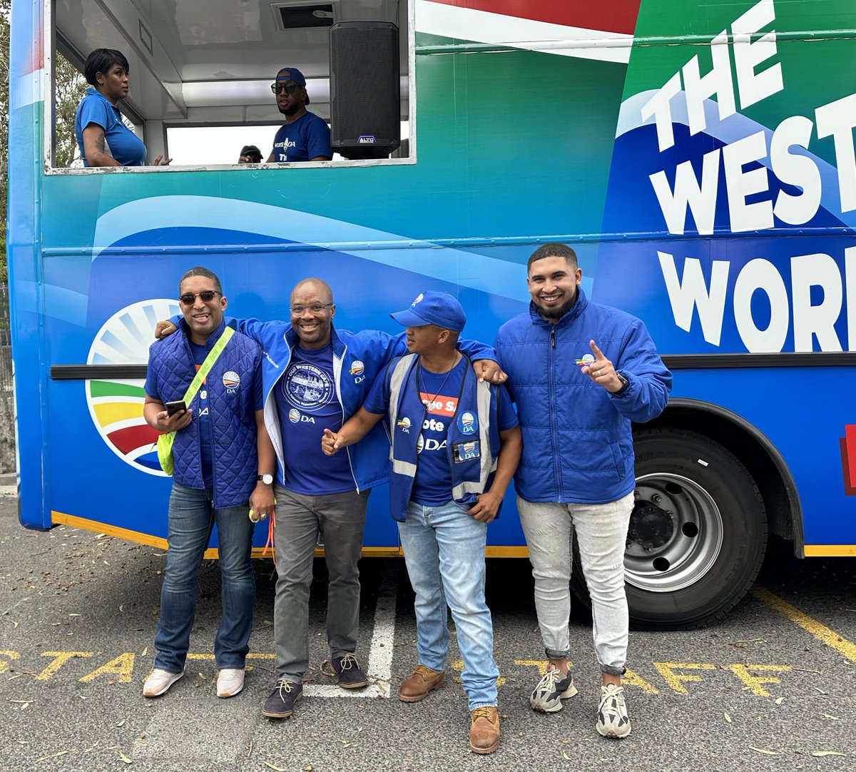 Jobs! Jobs! Jobs! , on this beautiful Workers day in Mitchell’s Plain our National Worker's Day event is taking place in our jobs capital! Tune in to our live broadcast from 10h00 on the DA's Facebook and YouTube pages: youtube.com/live/QbnI0ne