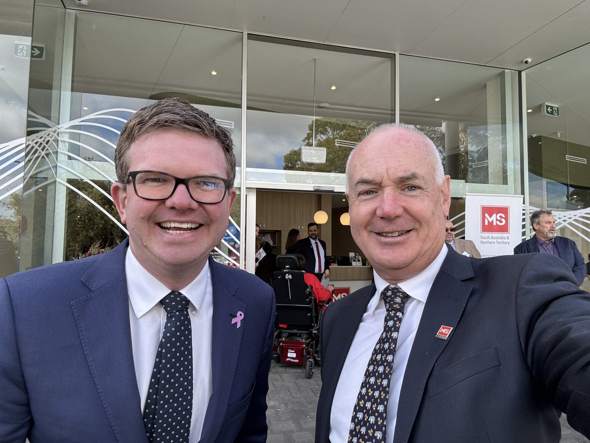 Pleased to catch up with hardworking SA Health Minister @PictonChris at opening of @mssocietysant superb new Wellness Centre in Adelaide. Great public health champion. #brainhealth @MS_Australia @NeuroAllianceAu