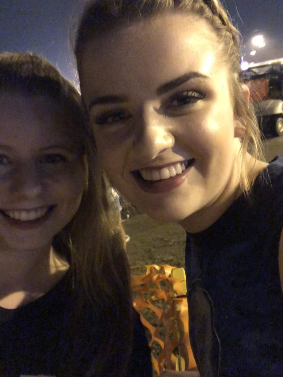 another throwback to when I met @MaddiePoppe :)