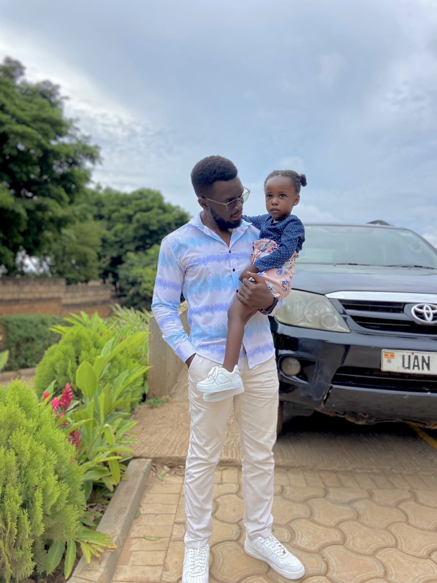 sendege7's tweet photo. Happy New Month. May God reach you at all your point of need. ❤️ #theremnantdj https://t.co/g9FAar0Bdx
