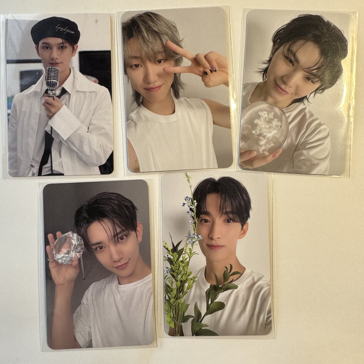 O7cQm's tweet photo. SEVENTEEN セブチ 17 IS RIGHT HERE HEAR DEAR ベストアルバム トレカ 交換
DEAR盤　universal music ユニバ特典

譲）Dear盤 ミンハオ ウジ ジョシュア ドギョム
求）同種 ウォヌ💖
タワレコ ジュン⇔ユニバ ウォヌ💕

郵送での交換希望です📮
お気軽にお声かけください🙇‍♀️ https://t.co/w0lWhpOvdd