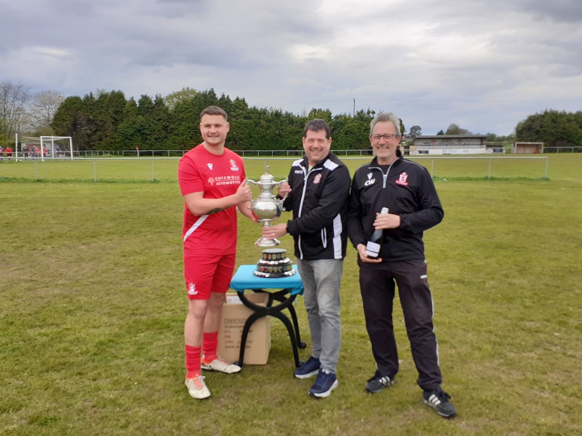 The trophy was presented by @Stroud_League Chairman @GaryCha35543919  to Painswick captain Connor Williams and manager Carl Williams