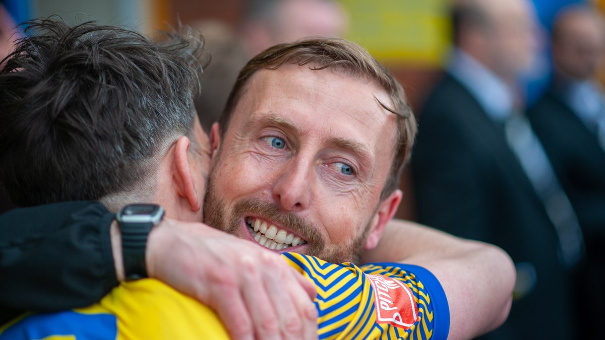 Warrington Town FC (@theyellows) on Twitter photo May 1, 2023.
One year on from one of the greatest days in the history of Warrington Town Football Club π
πΈ <a href="/sean_walsh153/">sean walsh</a> | <a href="/altymoore1/">Jonathan Moore</a> May 1, 2023.
One year on from one of the greatest days in the history of Warrington Town Football Club π
πΈ <a href="/sean_walsh153/">sean walsh</a> | <a href="/altymoore1/">Jonathan Moore</a>