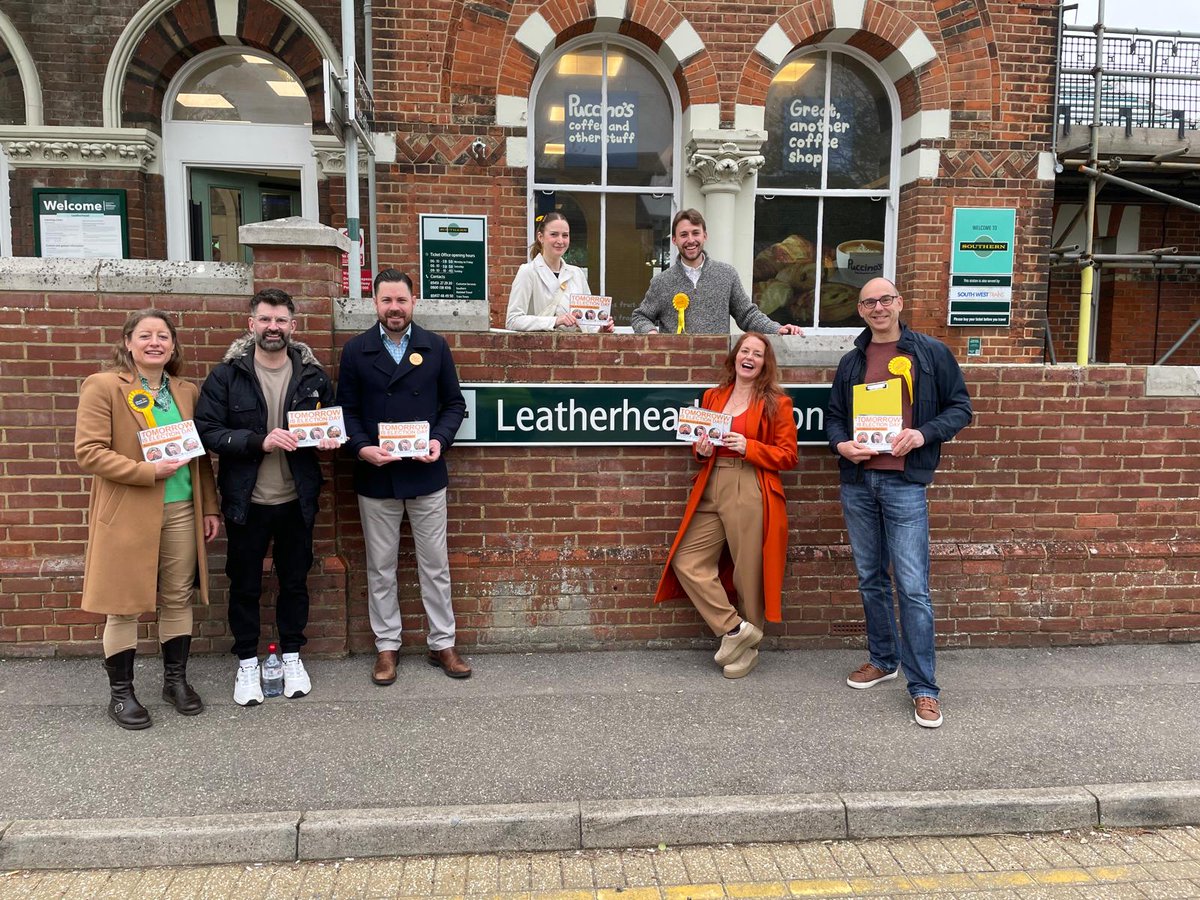 Up with the lark this morning with our excellent #Leatherhead candidates for @MoleValleyDC Gareth Parsons and Benjamin Wear, reminding voters it's POLLING DAY TOMORROW. Lot's of great support.