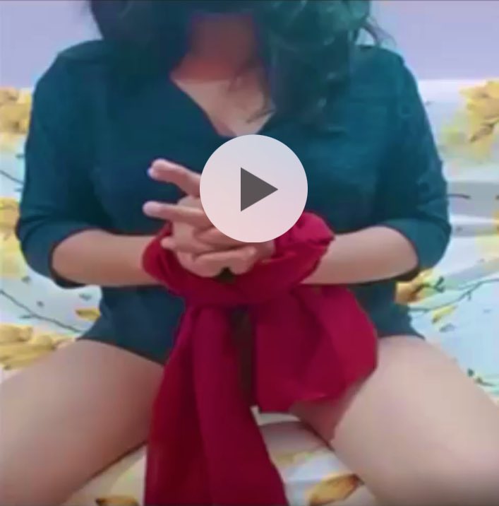 Nikhilldeshwal's tweet photo. Prajwal Revanna sex tape 💿 

NDA alliance का एक ऐसा दरिंदा जो बलात्कार भी करता और वीडियो भी बनाता । आख़िर में निसान का रूप के लिए उँगली काट दिया करता था । 
#PrajwalRevanna #modikabalatiparivar #viral2024 https://t.co/VUrCNdtDG8
