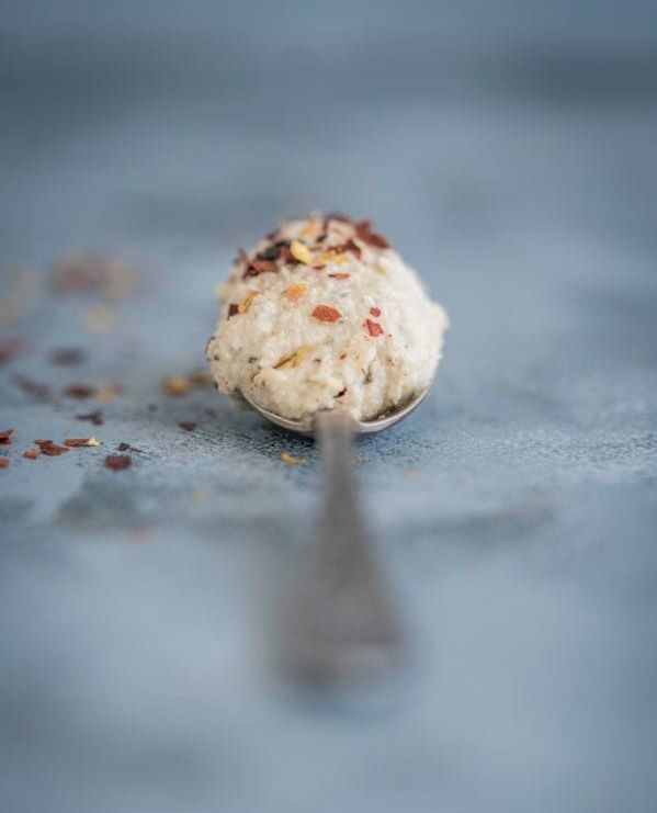 HealthyLauraCom's tweet photo. Today we’re all about flipping the script on traditional favorites? Say hello to our Vegan, Paleo &amp; Keto Cashew "Cheese"! Now, let’s set the record straight: this isn’t your grandma’s cheese. 😘

Full recipe in the blog! ⚡️

#veganrecipes #vegetarianfood #healthyrecipes https://t.co/aE5M3ZMl1m