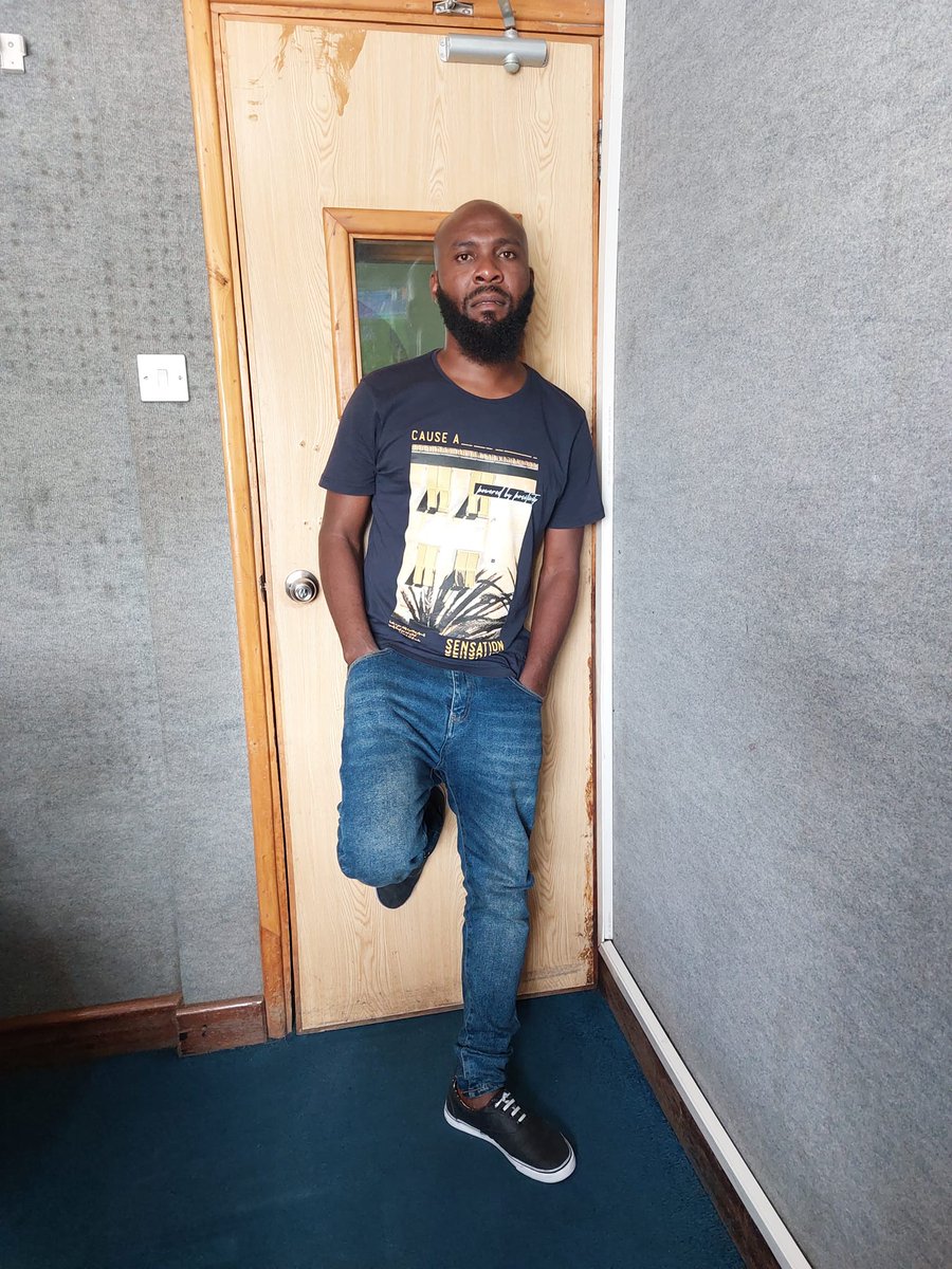 DecheShanga's tweet photo. #1Pm24Pm...Mjanja mda wetu ndio huu, upande wa pili kitaa kinasemaje.
#Chachawiza
#DivasWednesday
@90.4Msa
@106.0Mld
@BahariFM
@DecheShanga
#UsilazimisheTufanane https://t.co/JhyD7P2aPl