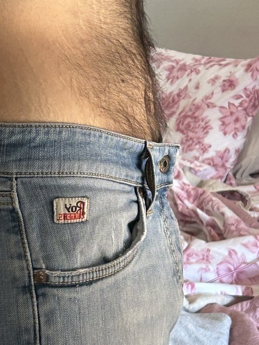 Buon 1^ maggio ❤️🥜 https://t.co/VH2b9vkn2O<a href="/tag/porn"class="tags"><span>#porn</span></a><a href="/tag/master"class="tags"><span>#master</span></a><a href="/tag/daddy"class="tags"><span>#daddy</span></a><a href="/tag/kink"class="tags"><span>#kink</span></a>