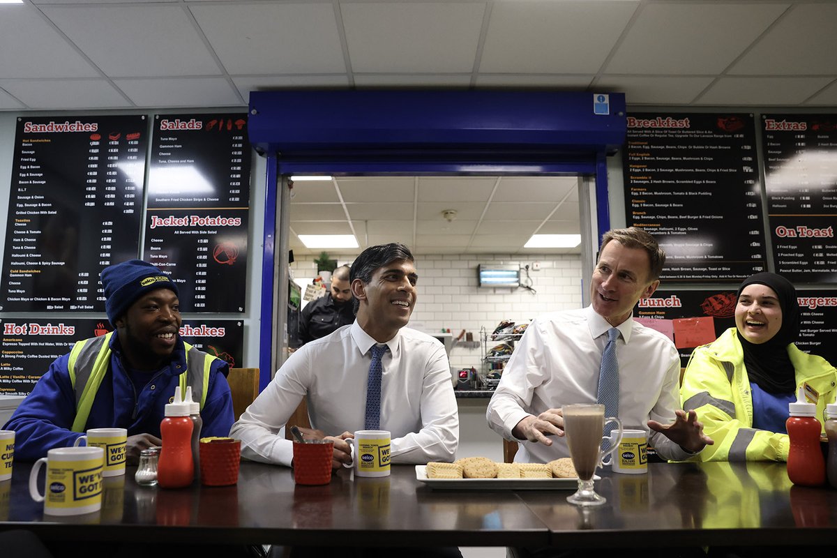 Featured on page 2 of our latest issue: Prime Minister and Chancellor visit Selco on Budget Day @SelcoBW @Jeremy_Hunt @RishiSunak . pawprintuk.co.uk/issues.htm