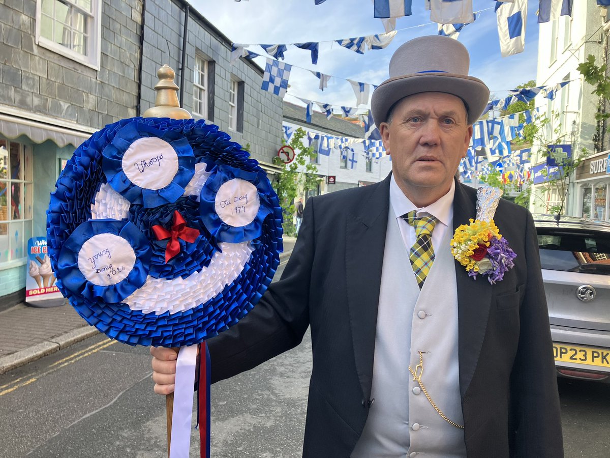 Christine Butler (@cbutlerbbc) on Twitter photo Doug Martyn is Master of Ceremonies for Blue Ribbon OSS #Obbyoss this Mayday who starts the accordions and drums before the OSS departs the Institute <a href="/BBCCornwall/">BBC Cornwall</a> <a href="/ChurchfieldJE/">James Churchfield</a> Doug Martyn is Master of Ceremonies for Blue Ribbon OSS #Obbyoss this Mayday who starts the accordions and drums before the OSS departs the Institute <a href="/BBCCornwall/">BBC Cornwall</a> <a href="/ChurchfieldJE/">James Churchfield</a>