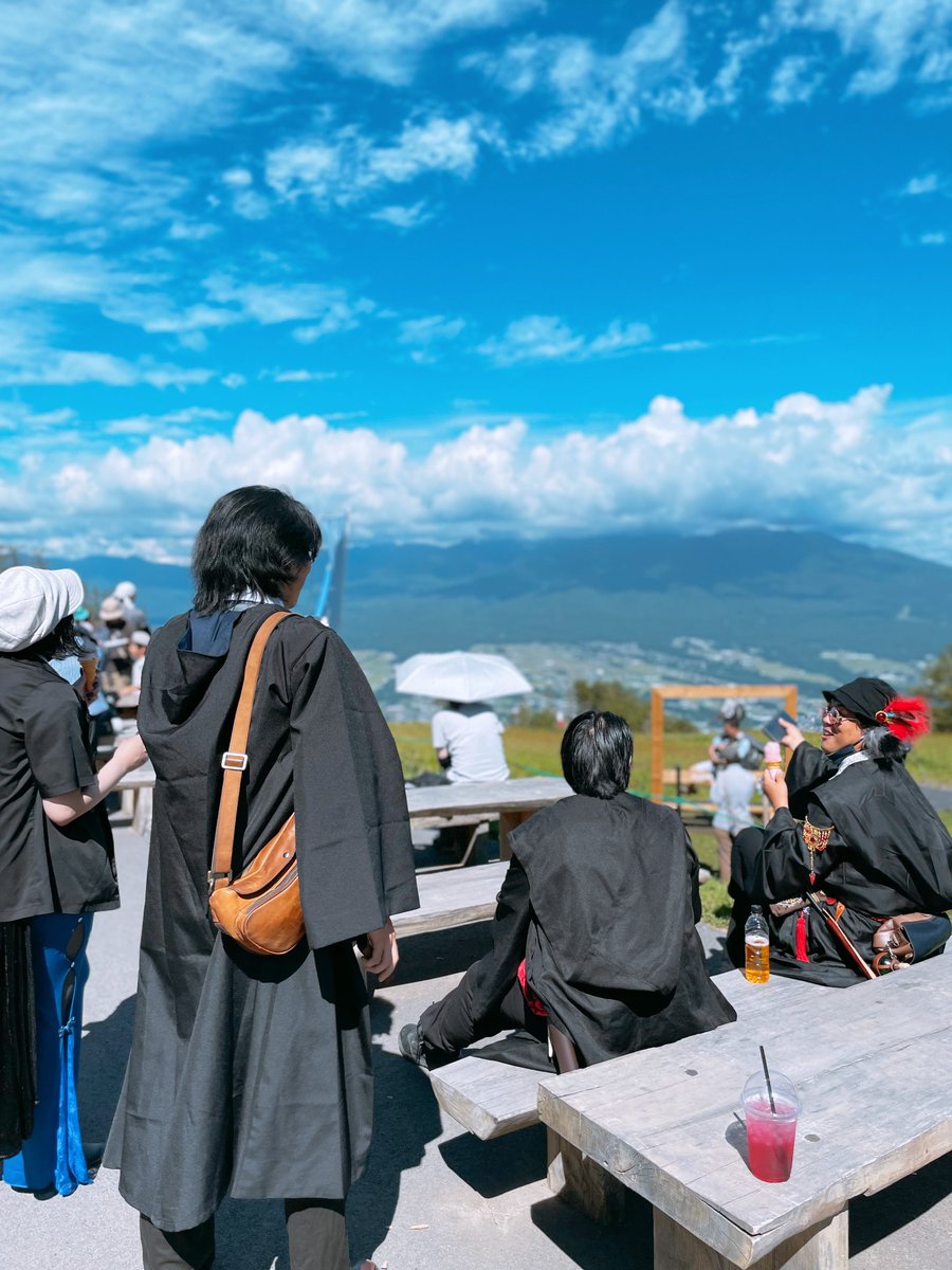 Alice_jem's tweet photo. 二日間色々ありすぎて、 #星誓のアルカディア 感想が！w こちらはストーリーLARPではなくワールドダイブ型ですが、RPは純粋にその人のリアル環境から一歩外れて、第二の人生を楽しめるからこそ、癒しになるのかもしれないなって思いました。それは→ https://t.co/iS48R4mIms