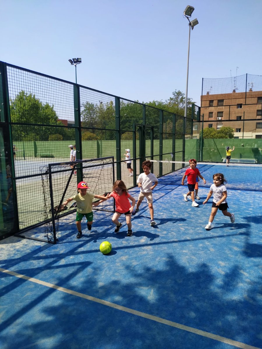 🌞 ¡Inscripciones abiertas para el Campus de Verano para niños! 🌞 Del 25/06 al 06/09, actividades, deporte, piscina... ¡y mucho más! 🌴🎈👦👧🏊‍♂️🏀🎾🏓 🎾🏊‍♂️ ¡Plazas limitadas! Más información e inscripciones: comv.es/actualidad/ins…