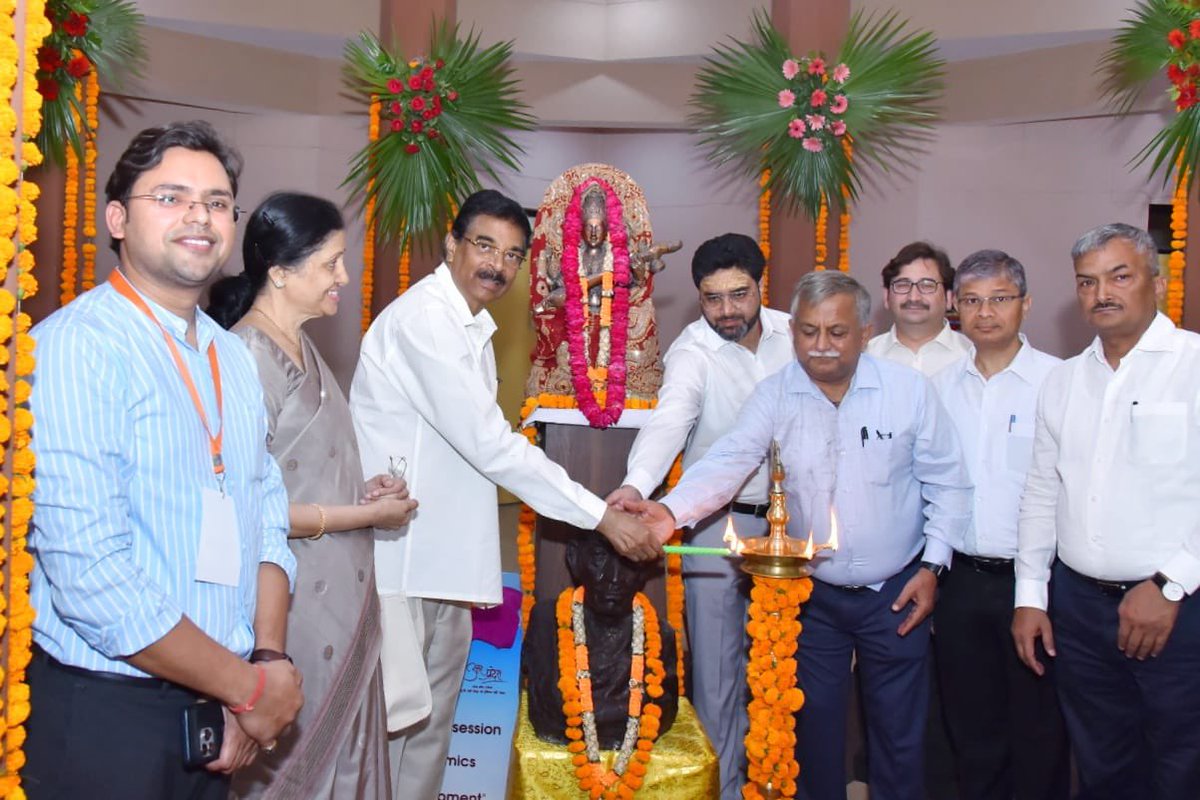 uptourismgov's tweet photo. The session on '#TempleEconomics and #DharmikDevelopment', organised by #IndiaThinkCouncil, #NewDelhi, supported by #UPTourism, held in #SangeetNatakAcademy, #Lucknow, observed its commencement with Lamp Lighting Ceremony, presided over by @DrHariBabuK, Hon'ble Governor, #Mizoram https://t.co/6Q0lTsCpk2