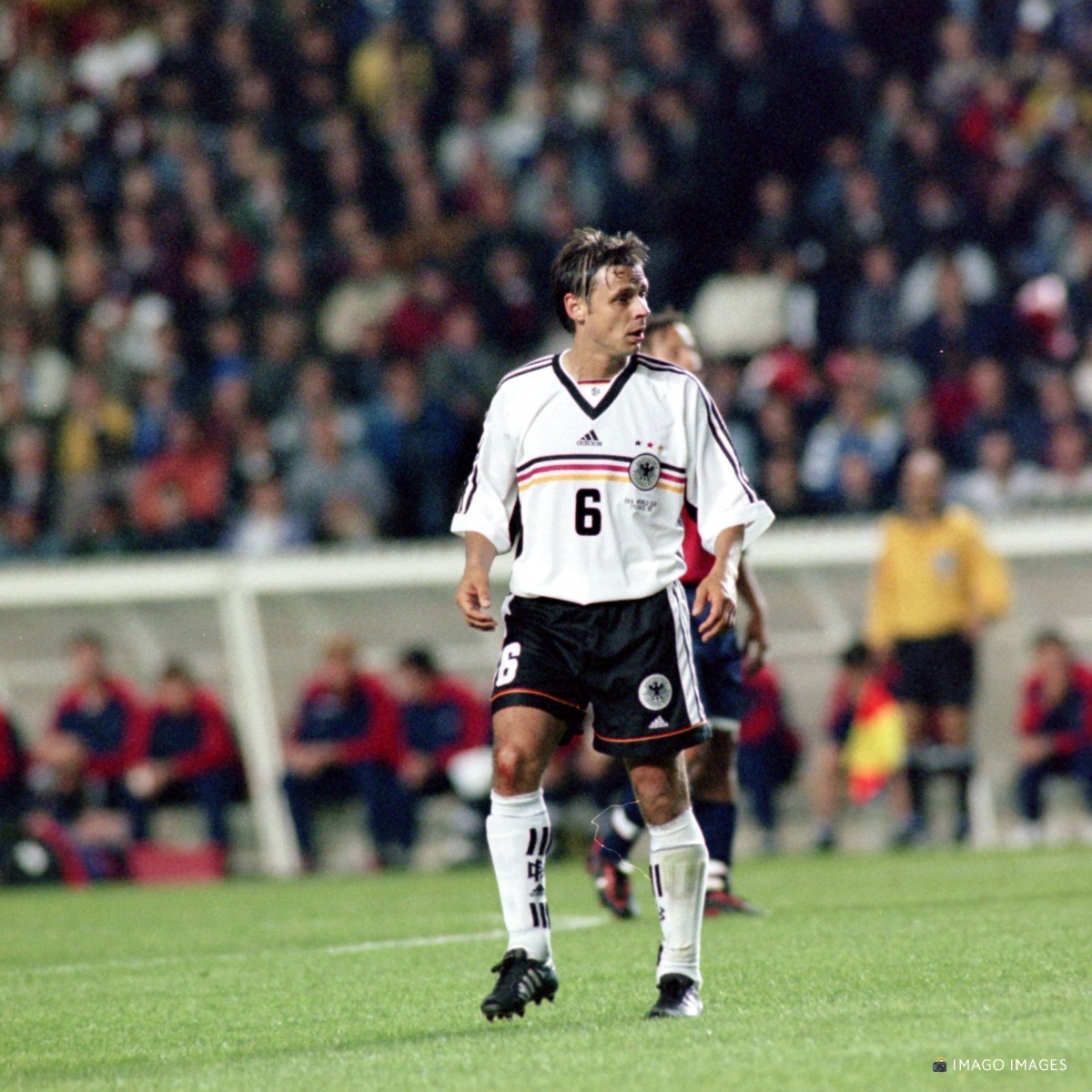 5️⃣8️⃣ Happy Birthday, Olaf #Thon! 🎊

🏆 Weltmeister 1990
🥈 Vize-Weltmeister 1986