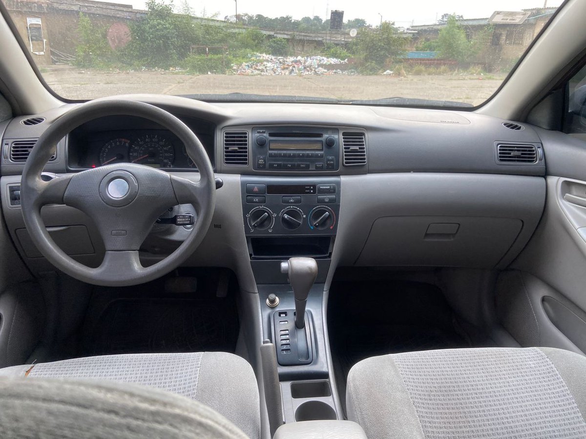 NOW AVAILABLE FOR INSPECTION AND PAYMENT🔥🔥🔥 2005, TOKS STANDARD TOYOTA COROLLA UNTOUCHED ENGINE AND GEAR, 4 SOLID TYRES, CLEAN INTERIOR AND EXTERIOR. 4.650M✌️😎 IBADAN 07032328559