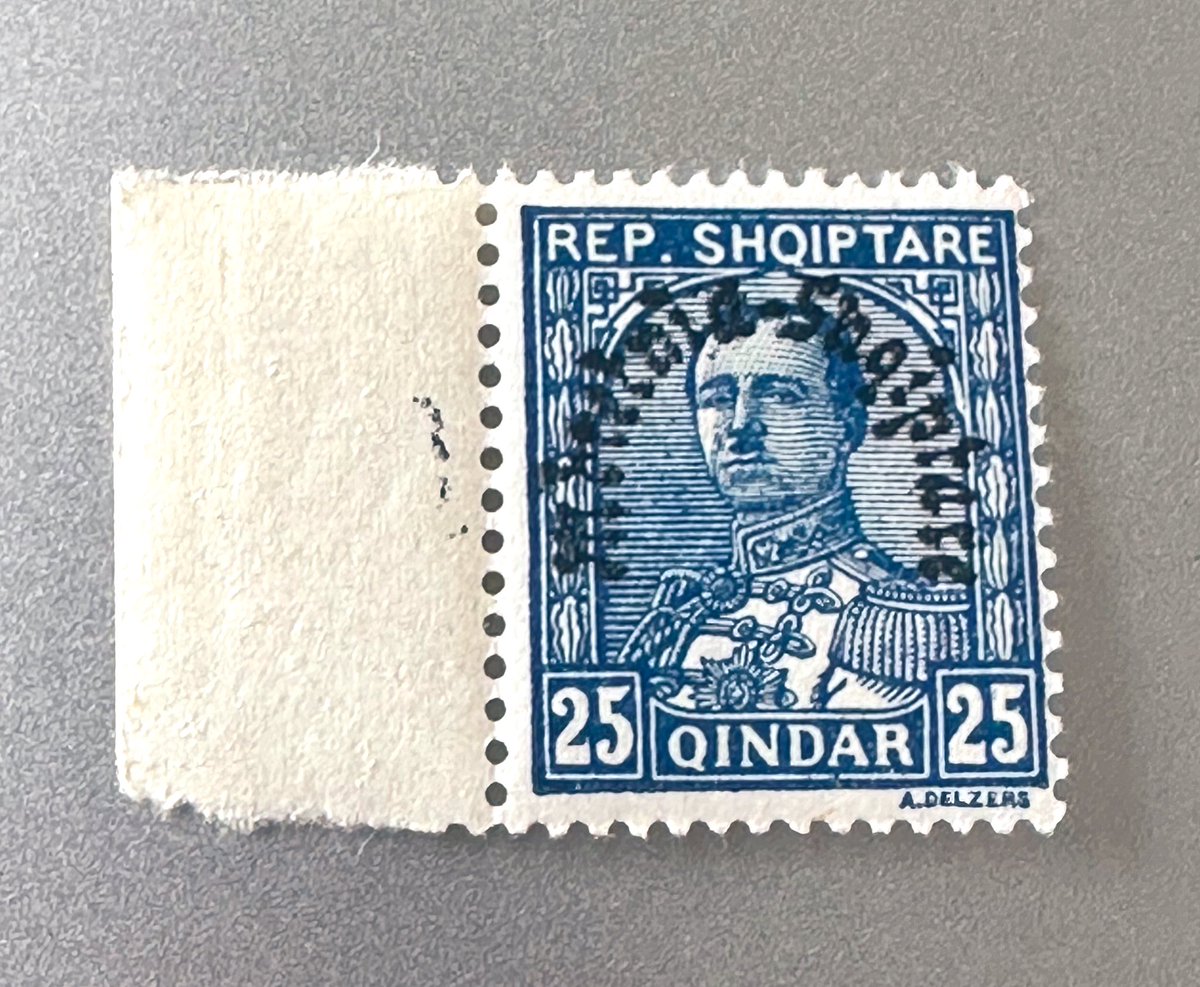 Mirëmëngjes miqtë e mi filatelistë të mrekullueshëm! Today’s Stamp of the Day is this 25 Qindarkë stamp from Albania. Issued - 1928 Type - Definitive Print Method - Lithography Please share your stamps from 🇦🇱 and have a wonderful Wednesday. #stamps #philately