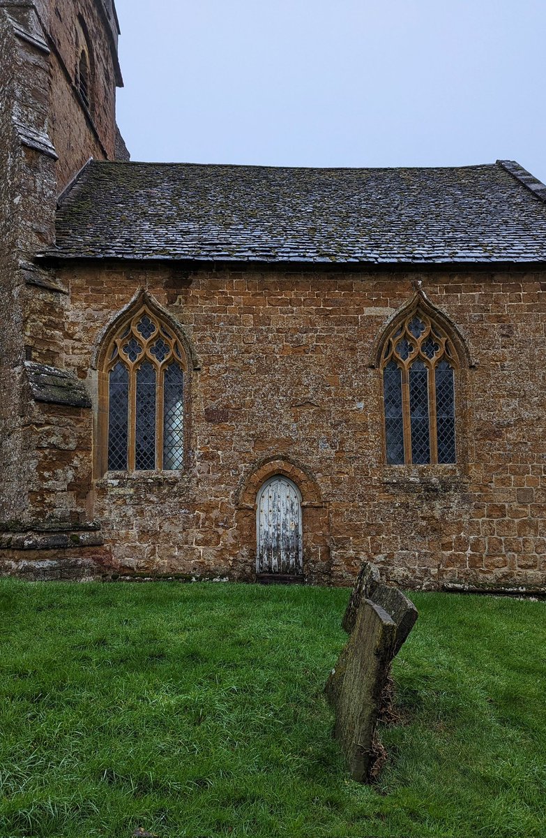 St Etheldreda, Horley always looks so surprised to see visitors.
#WindowsonWednesday