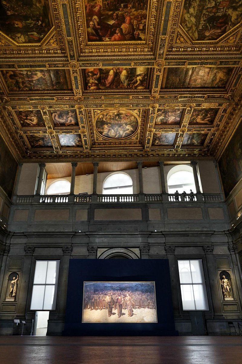 Due anni fa, il Salone dei Cinquecento di Palazzo Vecchio ha accolto il grande quadro di Pellizza da Volpedo “Il quarto stato”, in occasione di un primo maggio particolare, dopo la pandemia. È uno dei ricordi più belli e significativi di questi anni. Quell’immagine ci spinge a