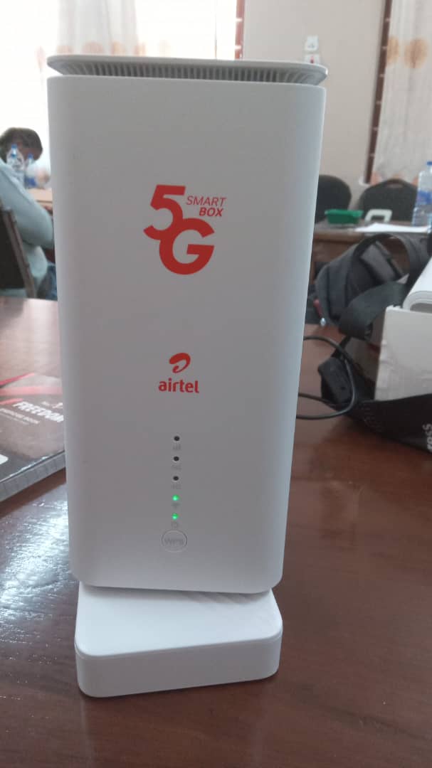 RT🙏 Kifaa ni bure, ntakuletea popote ulipo mteja bure, utalipia bando 110,000 unlimited Kwa mwezi Kifaa kina power bank itakayokusaidia kutumia hata umeme ukikatika na Kifaa kinaunganisha watumiaji 64 na kinafika umbali wa Mita 50 0625639205 WhatsApp/Call/ text au 0686674182