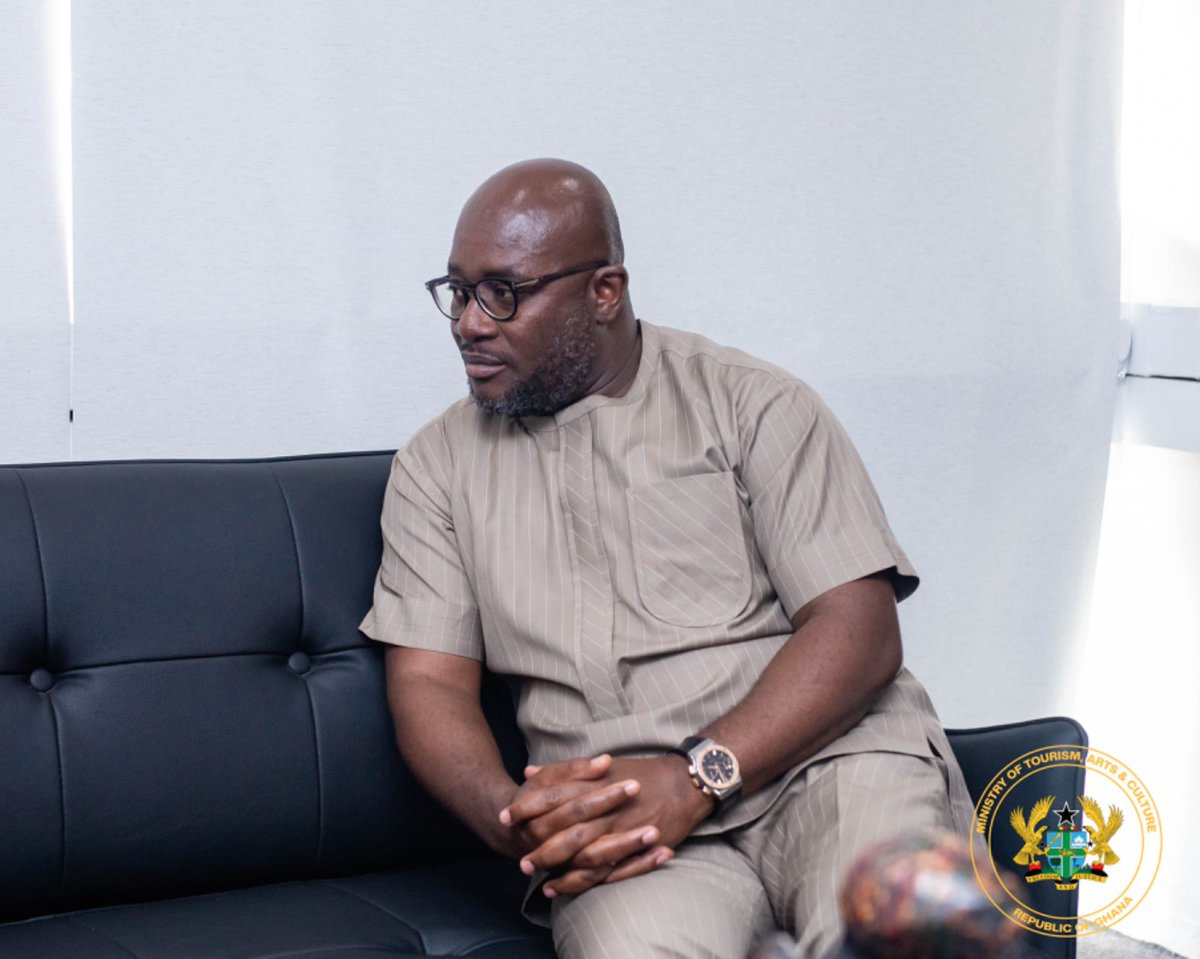 WE SHALL DEEPEN THE COLLABORATION BETWEEN GHANA AND ITALY – EGYAPA MERCER SAYS

Minister-Designate for Tourism, Arts and Culture and Member of Parliament for Sekondi, Hon. Andrew Egyapa Mercer has expressed interest in deepening the….