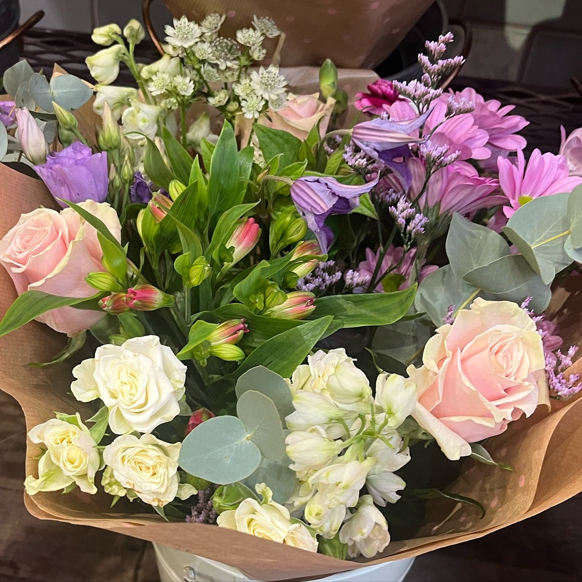 Did you know The Secret Garden offer a flower subscription service? You can get fresh bouquets delivered to your door (or send to a loved one) weekly or monthly, and save 5% too. Check out their website or pop in and see the friendly team in Angel Gate! secretgardenguildford.co.uk/flowers-for-ho…