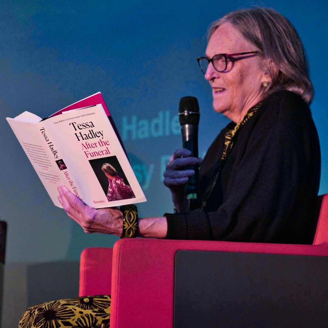 Throwback to sun-kissed shores and literary delights at Margate Bookie 2023! Huge thanks to everyone who made it unforgettable. 🙌 Featuring captivating moments with @acgrayling and Tessa Hadley, beautifully captured by Ben Bowles. ✨ #MargateBookie