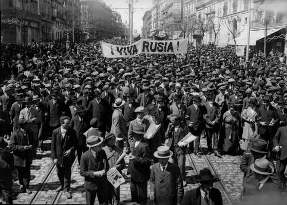 Así fue la manifestación del 1 de mayo de 1918 por la calle de Alcalá de #Madrid