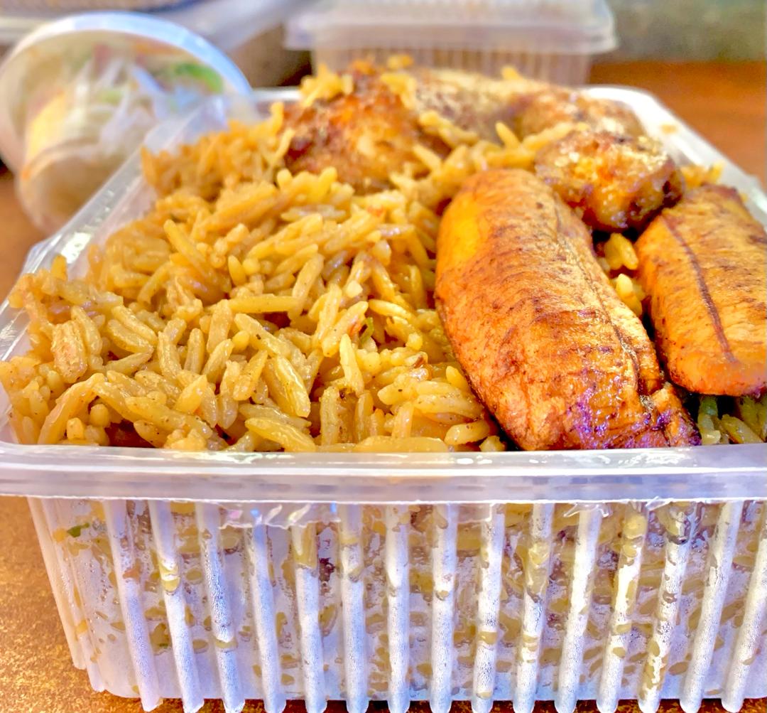 Ba dear... place your orders this beautiful day with @MERCYCOX_ZAWADI Labour day pilau deliciousness!
