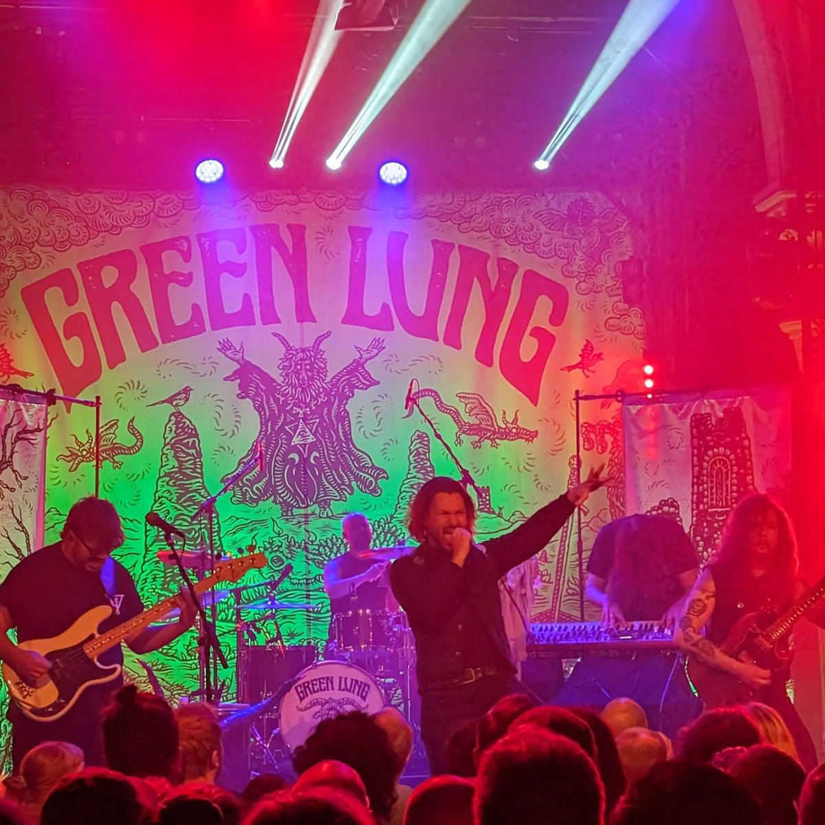 Wow, @greenlungband were utterly outstanding last night, a gig for the memories. Special band! #greenlung #metaltwitter