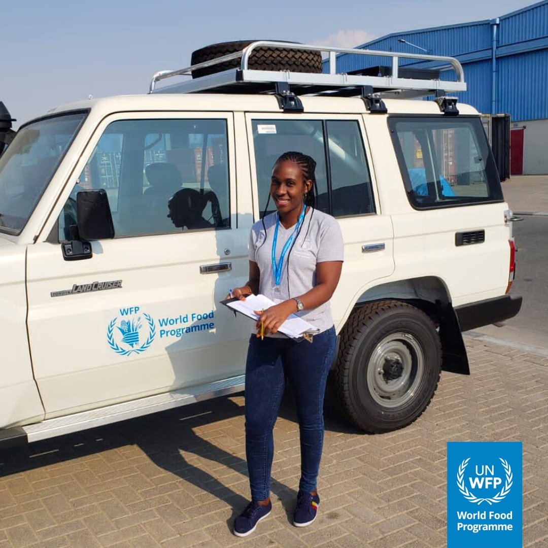 Each day, @WFP teams worldwide manage: 🚚 5,600 trucks ✈️ 100 aircraft 🚢 30 ships 🏚️ and 650 warehouses to provide vital global assistance. The WFP's 🇦🇪 UAE presence ensures efficient logistics and supports field operations globally. Learn more: bit.ly/3u7BiSg