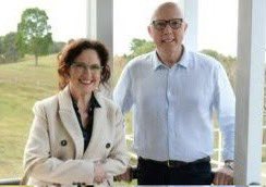 Annabel Crabb. The LNP fangirl, that tried to paint Peter Dutton as a misunderstood, loving family man.🤮
#auspol #LNPCorruptionParty