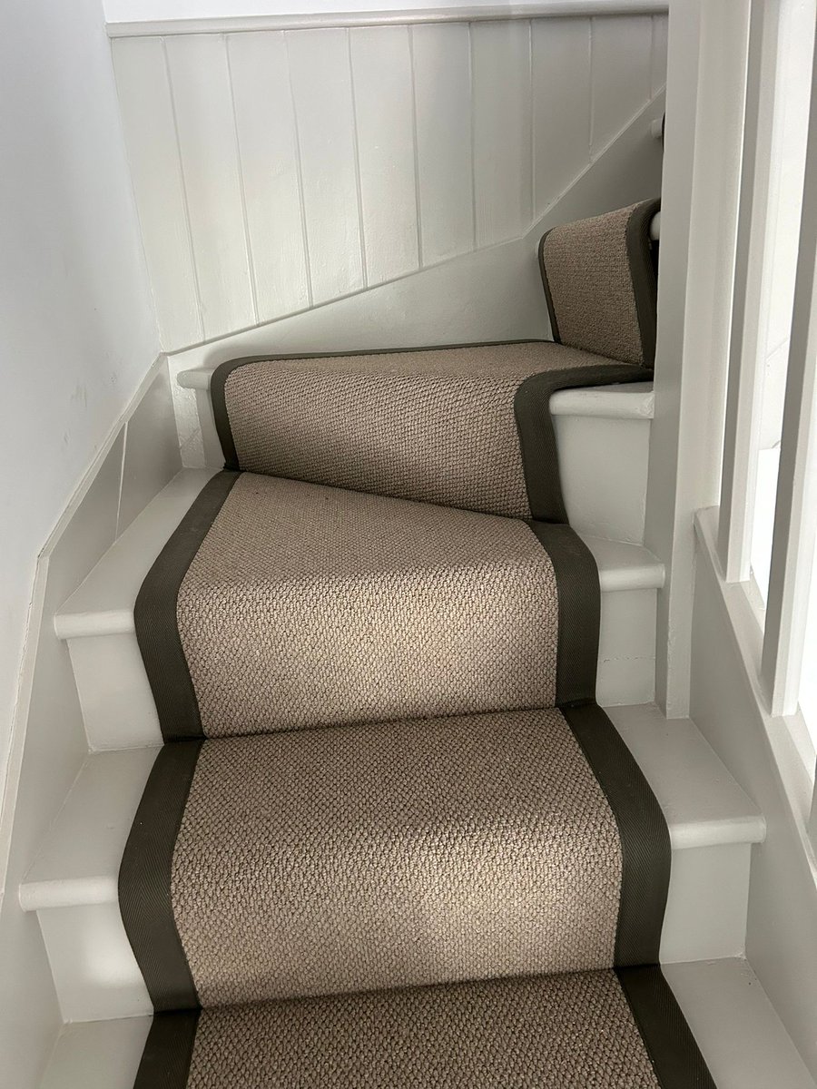 Transform your staircase with a personalised touch💛

Visit our store today and choose from a wide selection of carpets and binding options to design your own bespoke stair runner with us🎨

Upgrade your home decor in store today!✨

#bespokeinteriors #stairrunner #interiorinspo