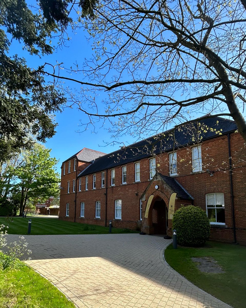 UniOfBuckingham's tweet image. Some photos from April 📸 More blue skies and sunshine in May please 🙏