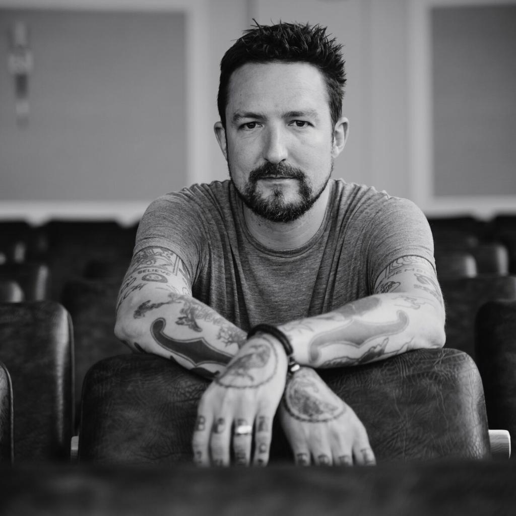 Hear about the latest on @DownloadFest when @MrAndyCopping chats to TotalRock tonight from 6pm with @NeilJonesRock. Neil is also joined on the show by @frankturner