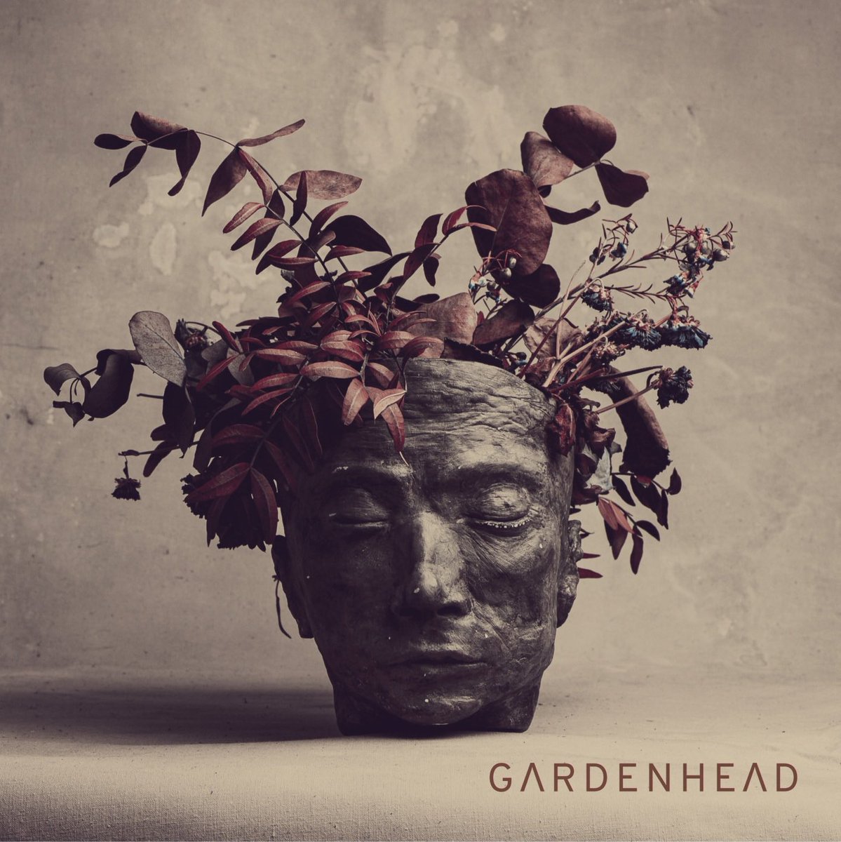 Very Nice Prog Heavy Rock album from Finland! tuonelamagazine.com/review-gardenh… ⭐️⭐️⭐️⭐️⭐️ 🔸GardenHead 🔸GardenHead 🔹ProgRock 🔺TopPicksAOTY2024 🔻TP373 🇫🇮 youtu.be/TqjnFbuX_gY?si…