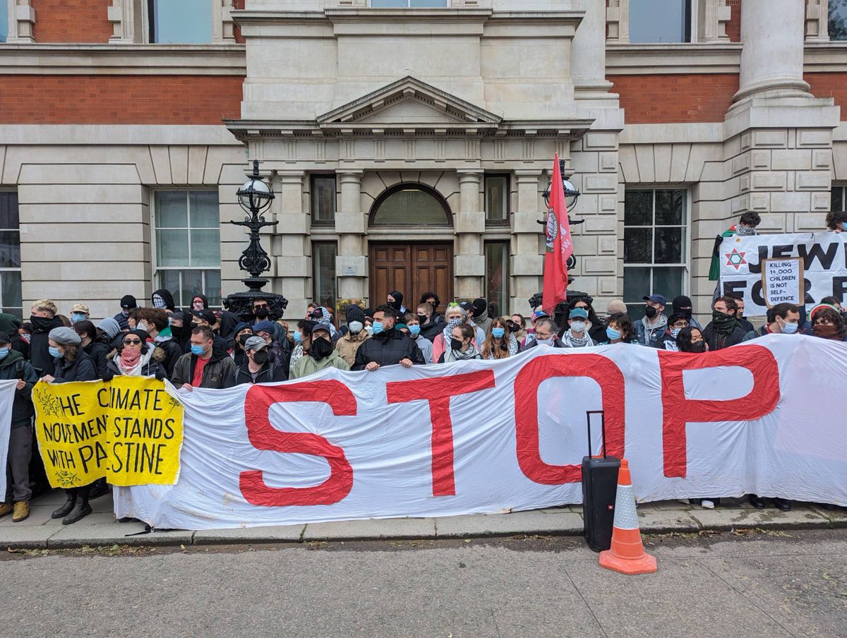 Solidarity with campaigners blockading the Department for business and trade demanding an end to arms sales to Israel this morning!