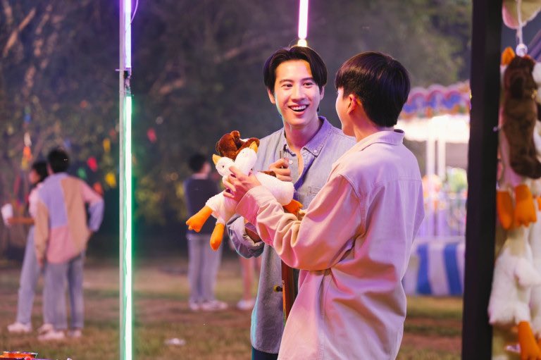 JHST_HOBBI's tweet photo. อยากดูใหญ่จอม ณ บางกอกแล้วค่ะ🥹🥹 https://t.co/06HgEStIUj