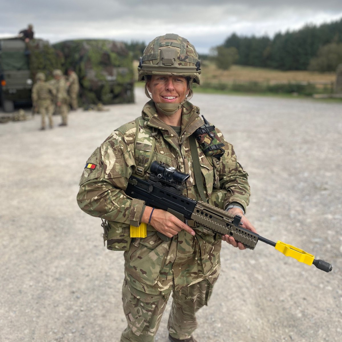 Ex-regular soldier turned Army Reservist, Captain Linda Cassidy from 102 Battalion Royal Electrical and Mechanical Engineers, has proved that combining a military career with running a business can really work. army.mod.uk/news-and-event… #Army #Reservist #Career #WorkLifeBalance