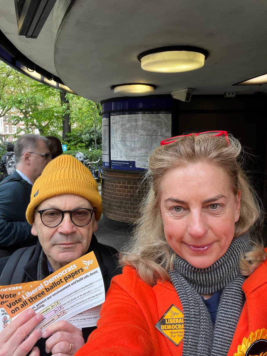 WminsterLibDems's tweet photo. Some of team #Westminster have been out early this morning across the borough reminding people that tomorrow is Polling Day!
Vote @LibDems on all THREE ballot papers to -
๐ Fix the Met
๐ณ Protect our Environment
๐ก Build safe, decent genuinely affordable homes!
๐ถ๐ณ๏ธ๐ถ https://t.co/PpVlLwgXKw
