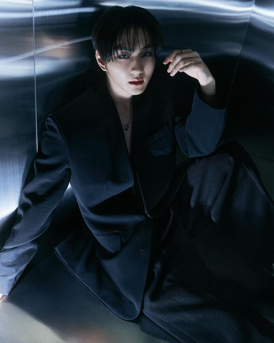 usernemo_11's tweet image. #JUNGWON L'Officiel Singapore unrelease photo